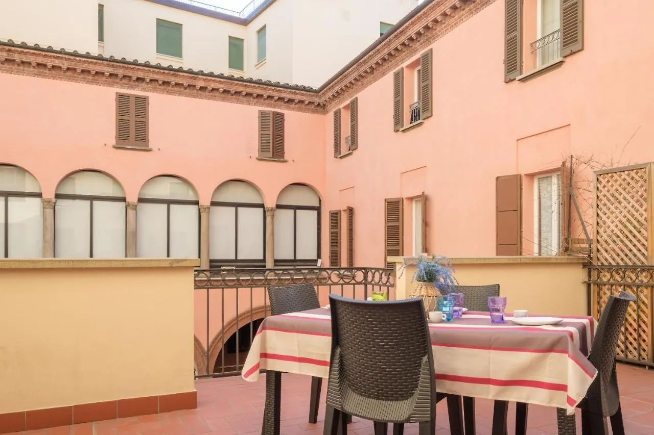 Galleria Del Toro Apartments Bologna Italy