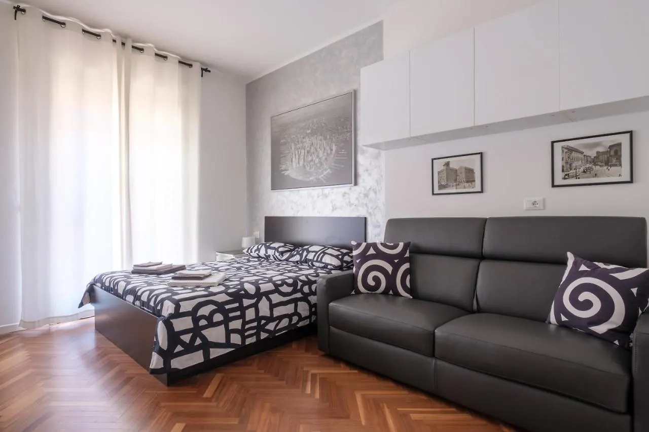 Galleria Del Toro Apartments Bologna 0*,  Italy
